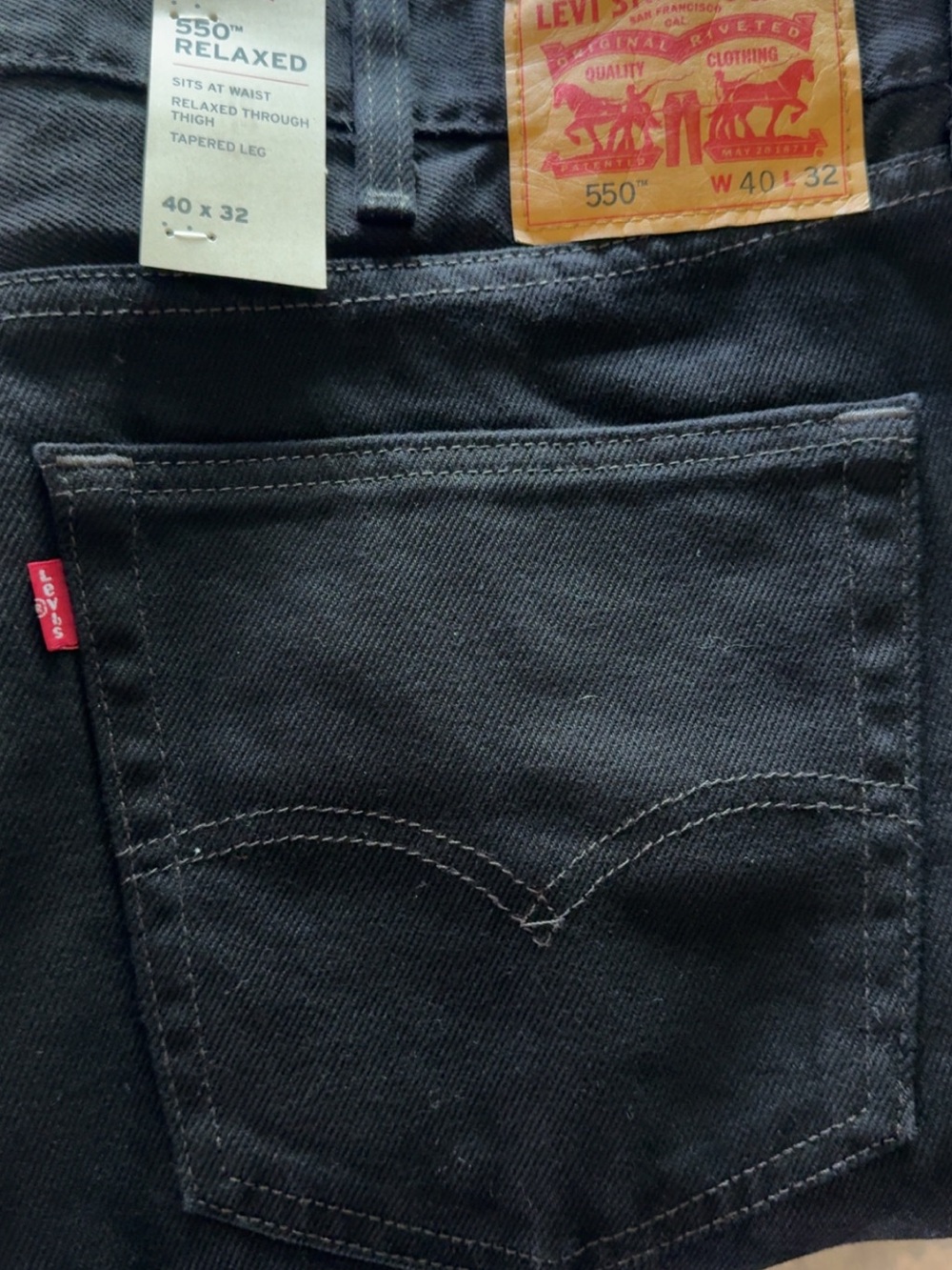 Levi's 550 Relaxed Fit Men's Jeans - Black